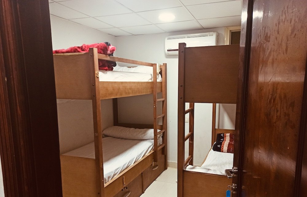 Фото Pyramids Youth House