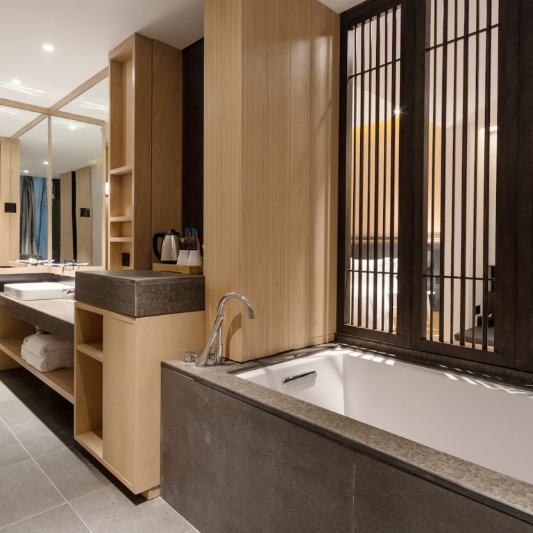 Фото Huali Hotel