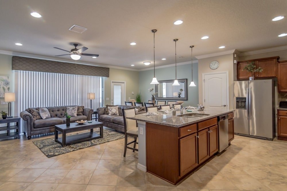 Фото Windsor at Westside by Prp