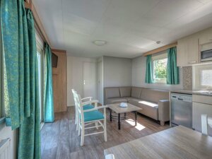 Comfortable Chalet With Dishwasher, Nearn Cosy Domburg