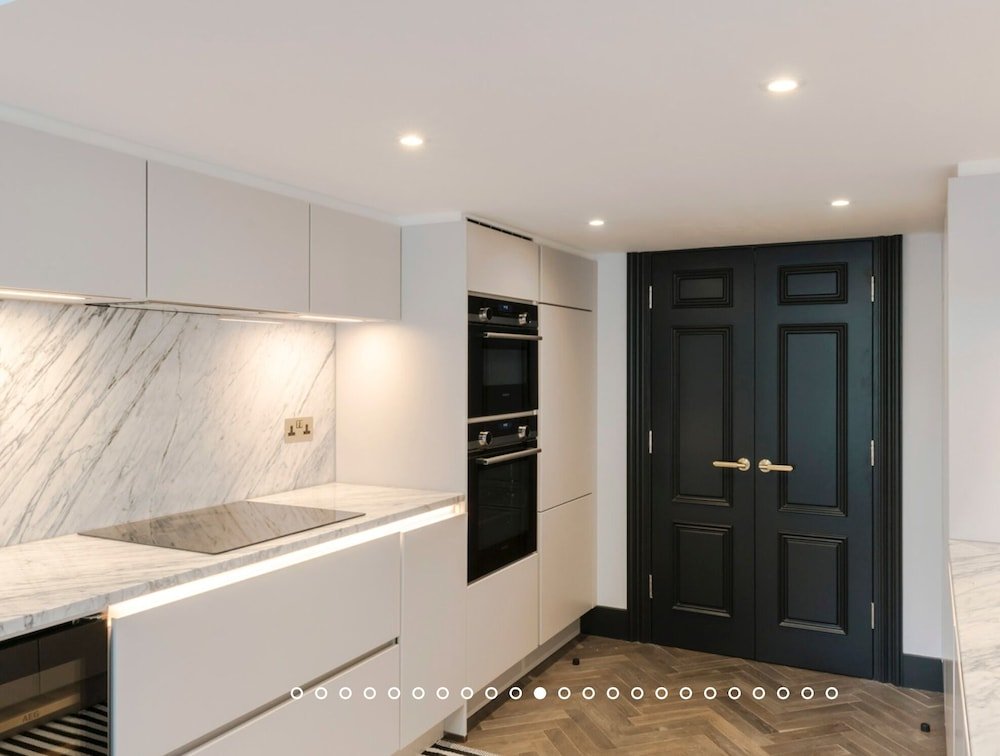 Фото The Bengal Tiger: 2 bd apt rich with character