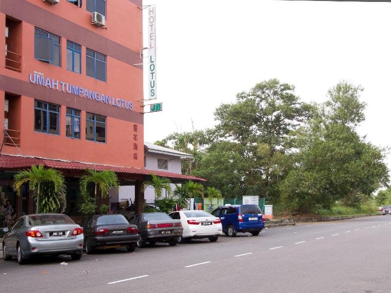 Фото Lotus Hotel Johor Bahru