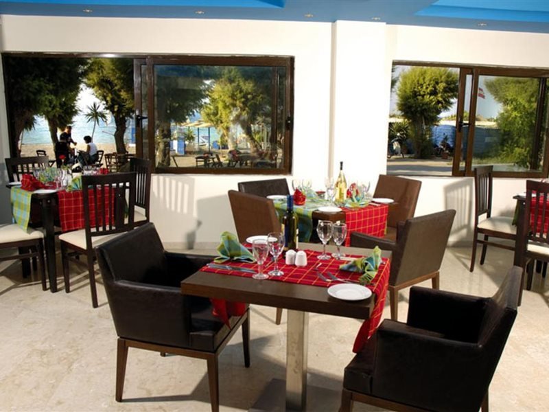 Фото Matoula Beach Hotel