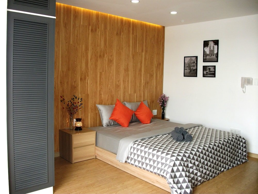 Фото Five Star Studio Apartment Near Airport