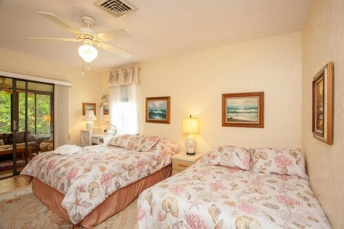 Гостиница Venice Villas on the Beach в Венисе
