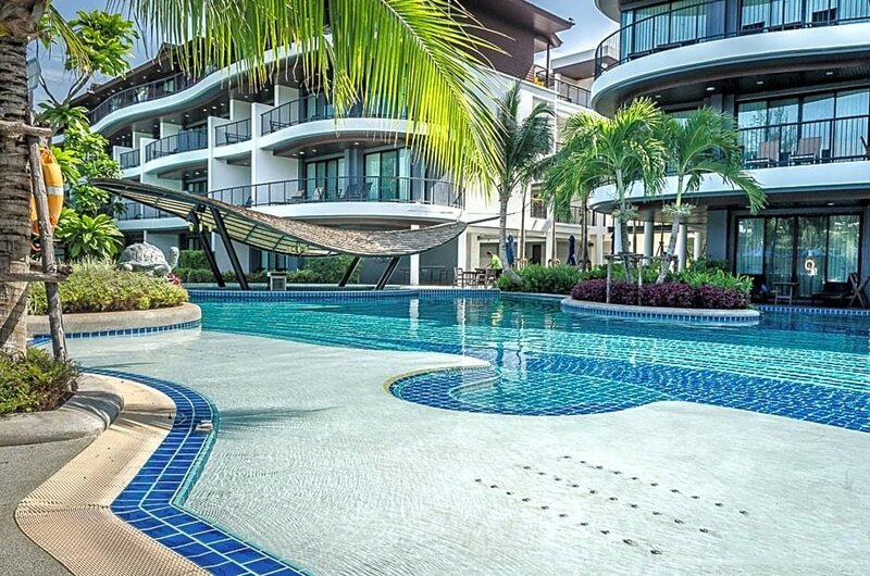 Гостиница Holiday Inn Resort Krabi AO Nang Beach