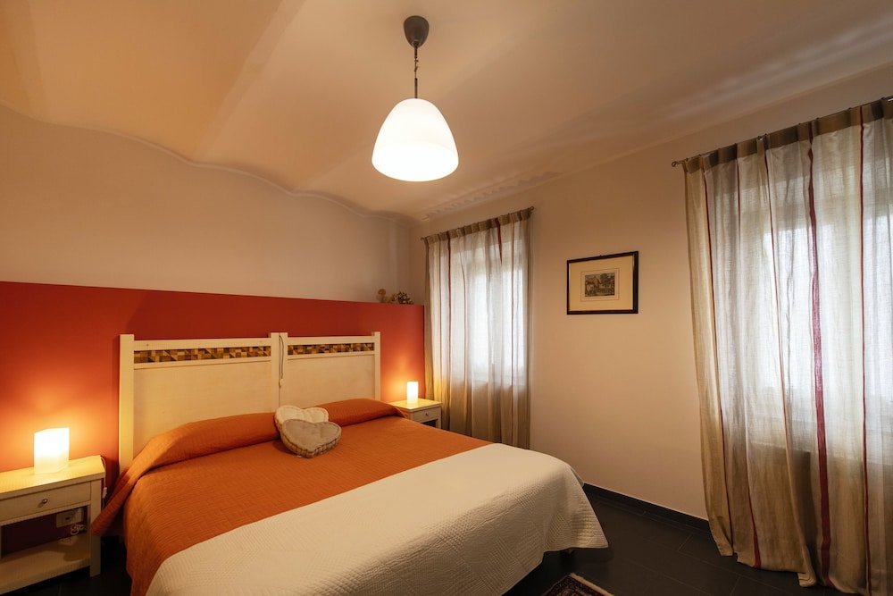 Фото B&b La Piazzetta