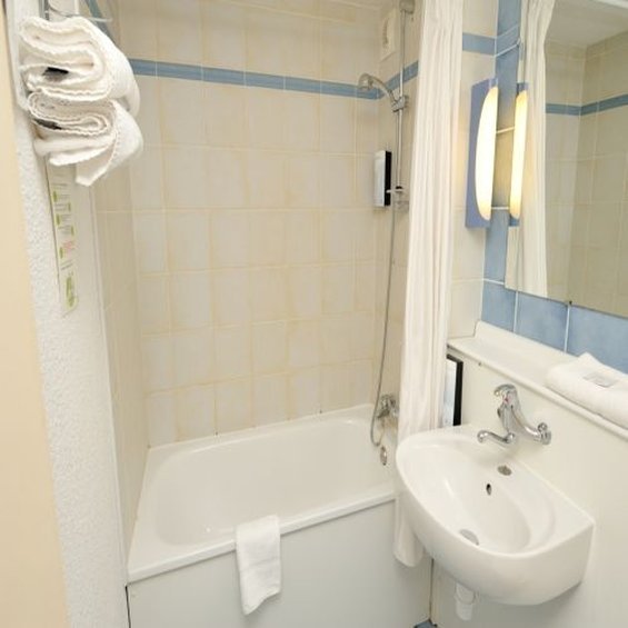 Фото Hotel Campanile Grenoble Sud - Seyssins