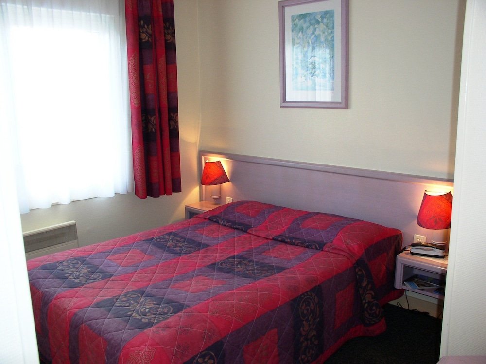 Фото Atlantic Hôtel Rennes Centre Gare