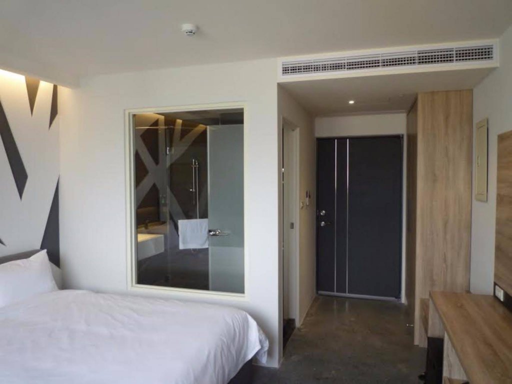 Фото Travel Light Hotel