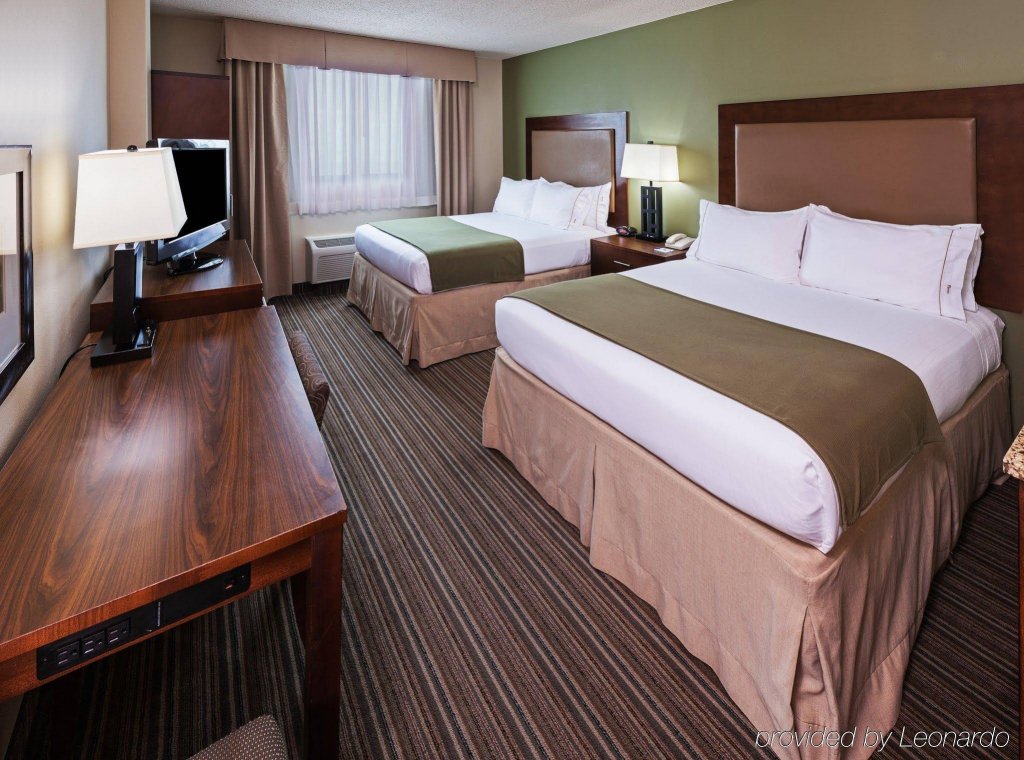 Фото Holiday Inn Express Hotel & Suites Fort Worth Downtown, an Ihg Hotel