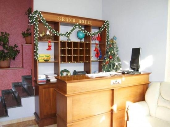 Фото Grand Hotel