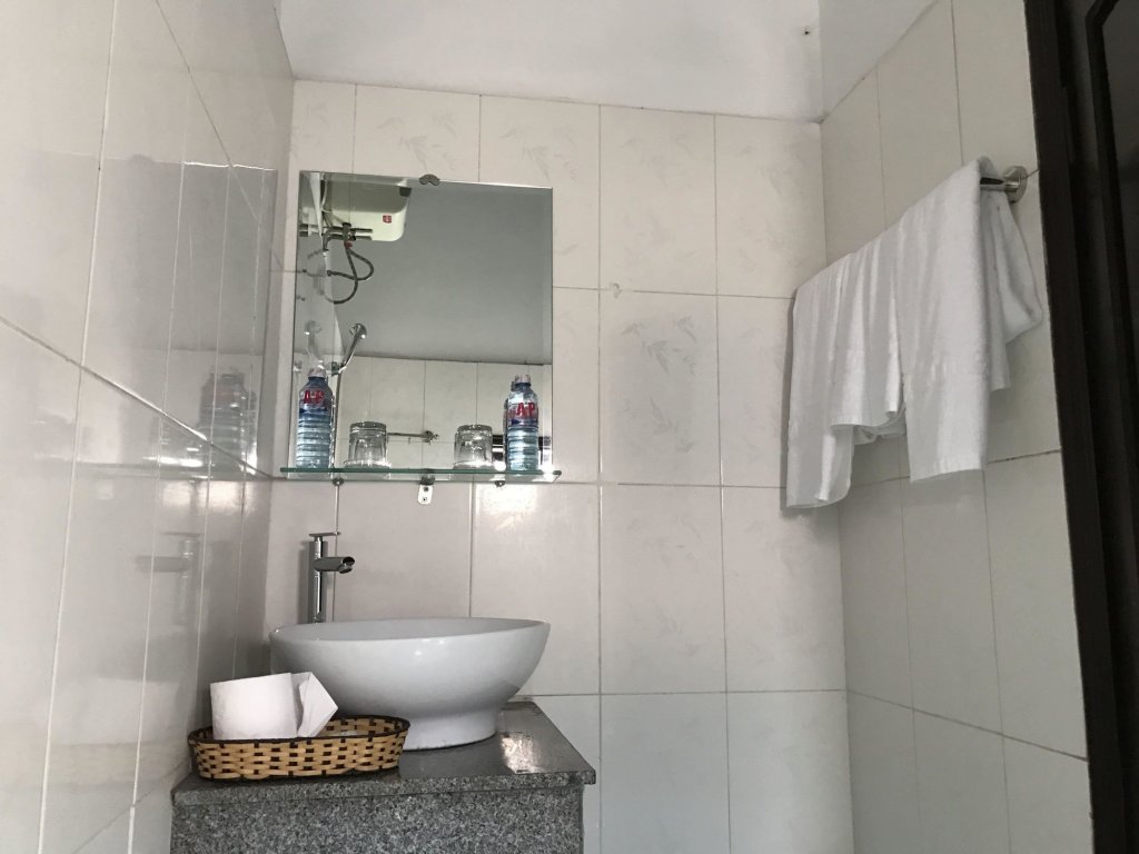 Фото Uptown Hotel