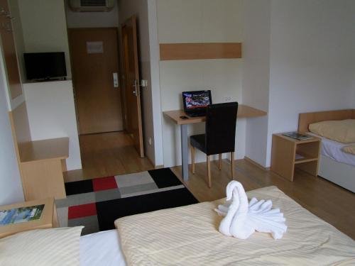 Фото Hotel Galaksija Trebnje