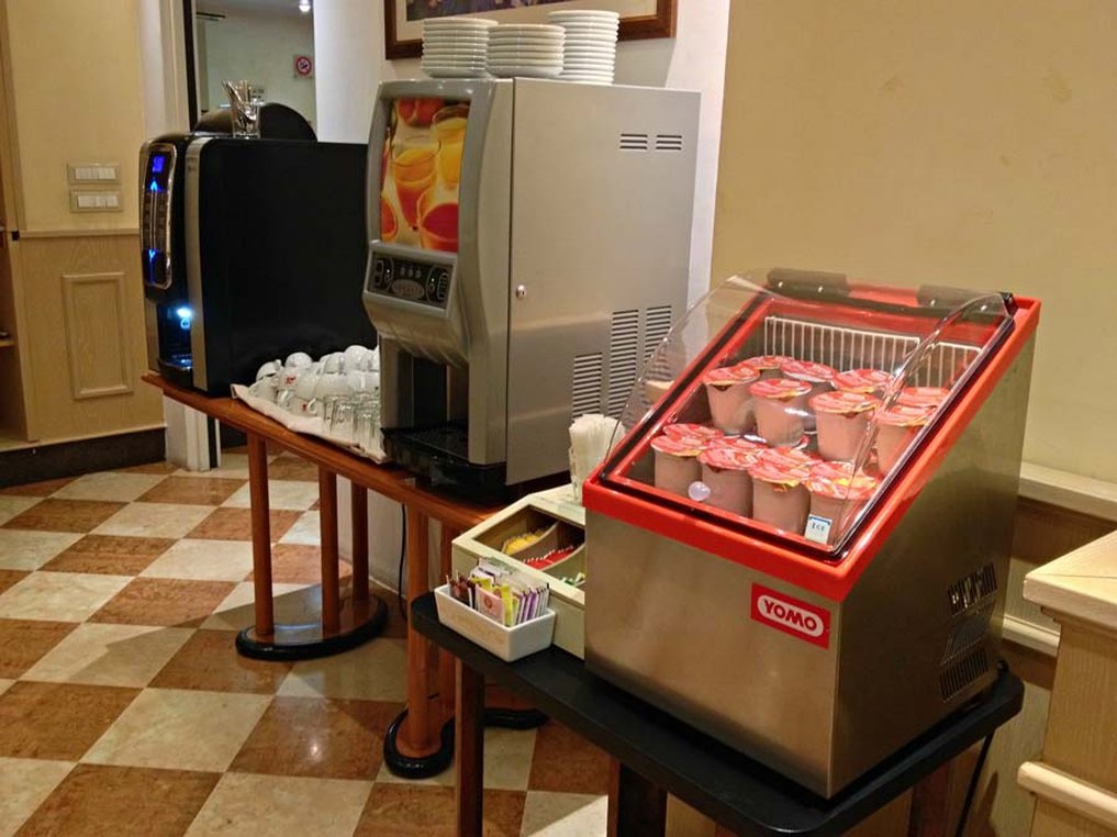 Фото Hotel Floris