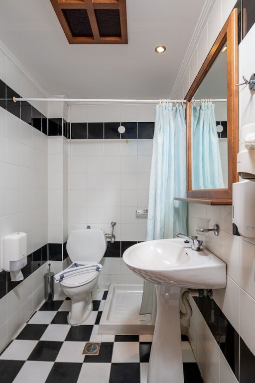 Фото Angela Hotel