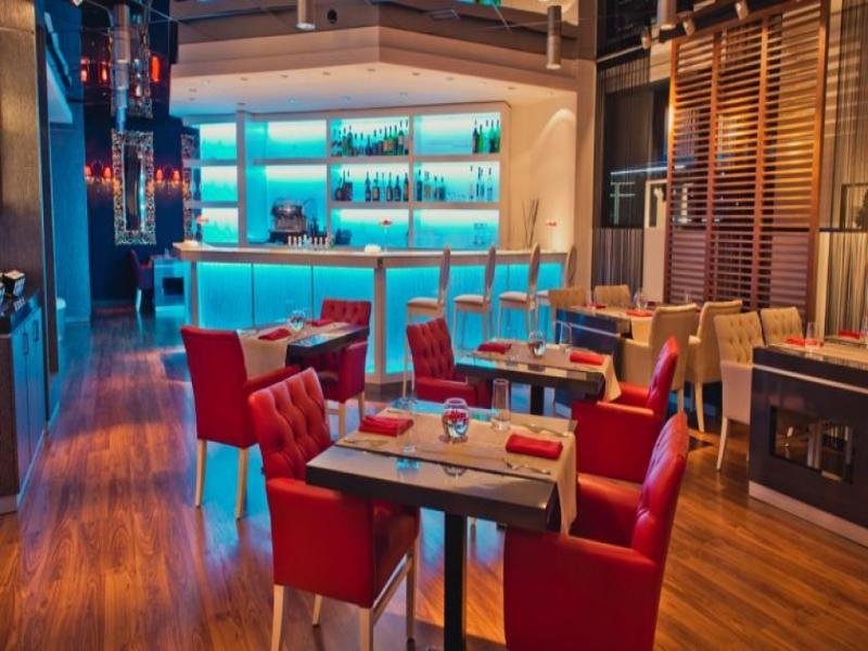 Фото Chirag Plaza