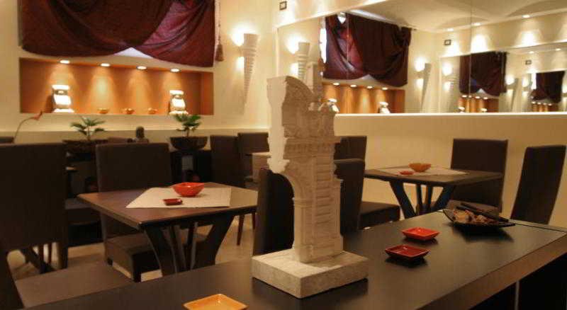 Фото Hotel Latinum