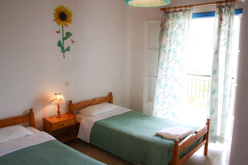 Фото Sunflower Apartments