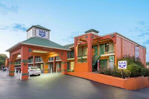 Гостиница Knights Inn Antioch