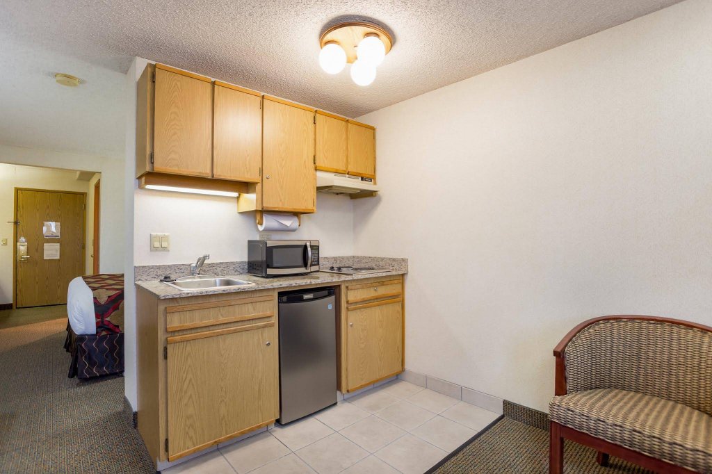 Фото Hotel Thea Tacoma, Ascend Hotel Collection