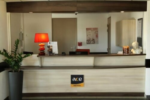 Гостиница Ace Hôtel Châteauroux