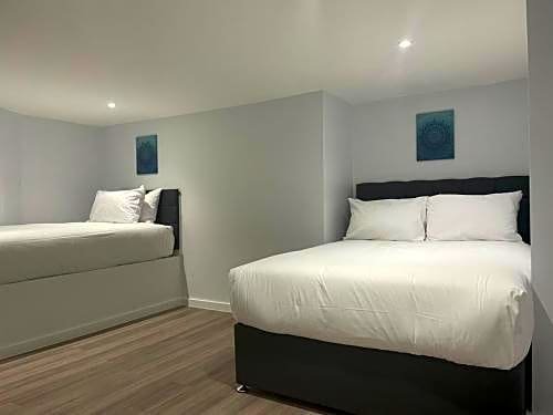 Фото London Plaza Serviced Apartments