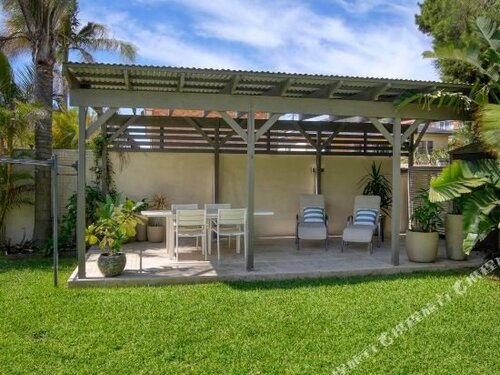 Гостиница Cronulla Beach House B&b в Новом Южном Уэльсе