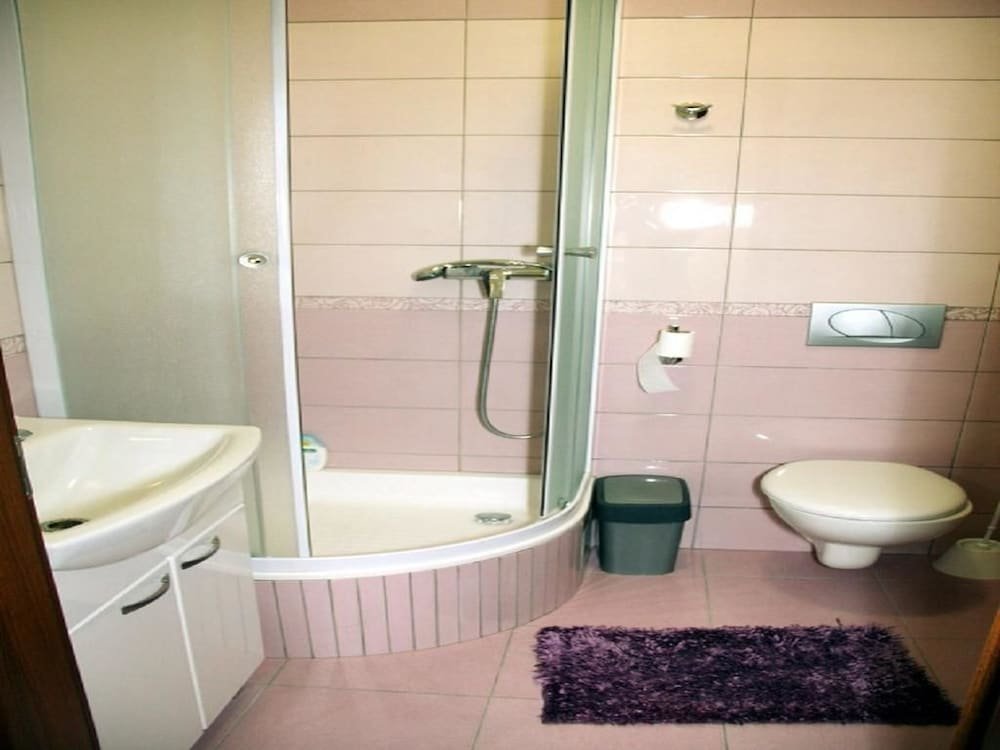 Фото Guest House Laura