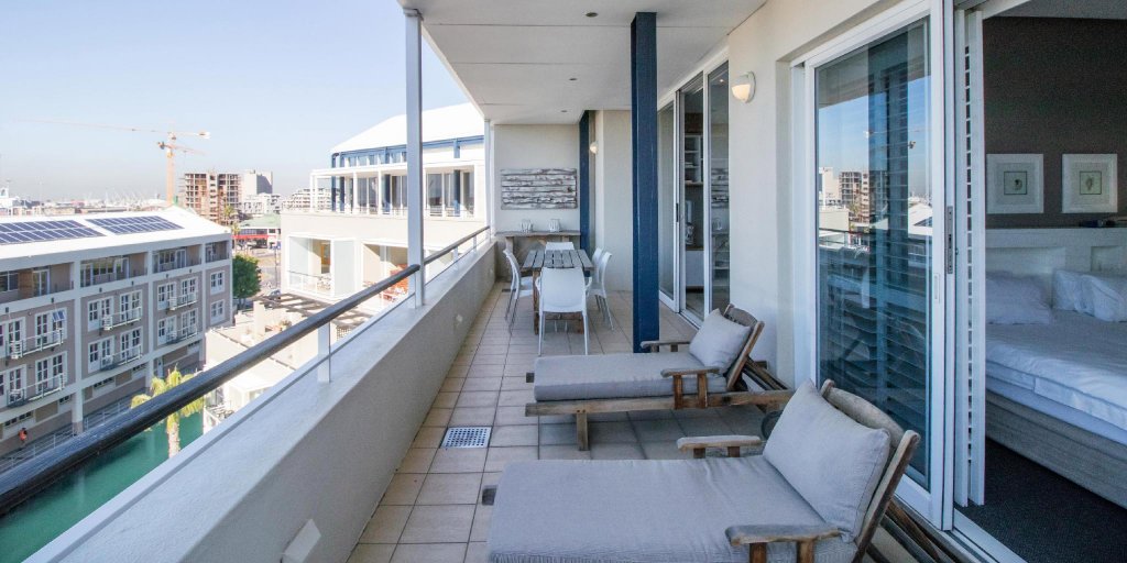 Фото Waterfront Village