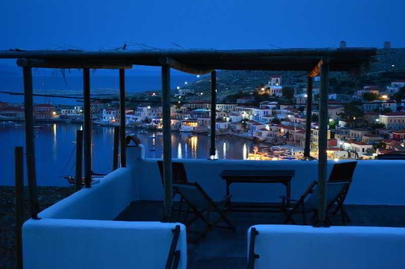 Фото Atlantis Boutique City Hotel