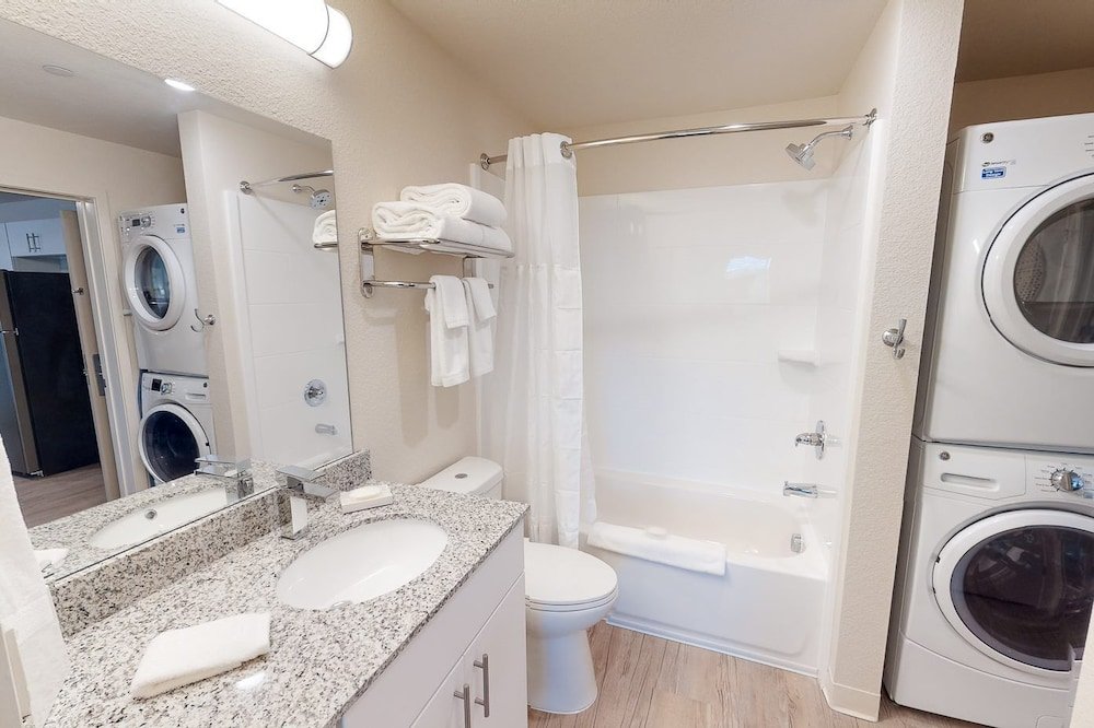 Фото Waterwalk Raleigh Rtp