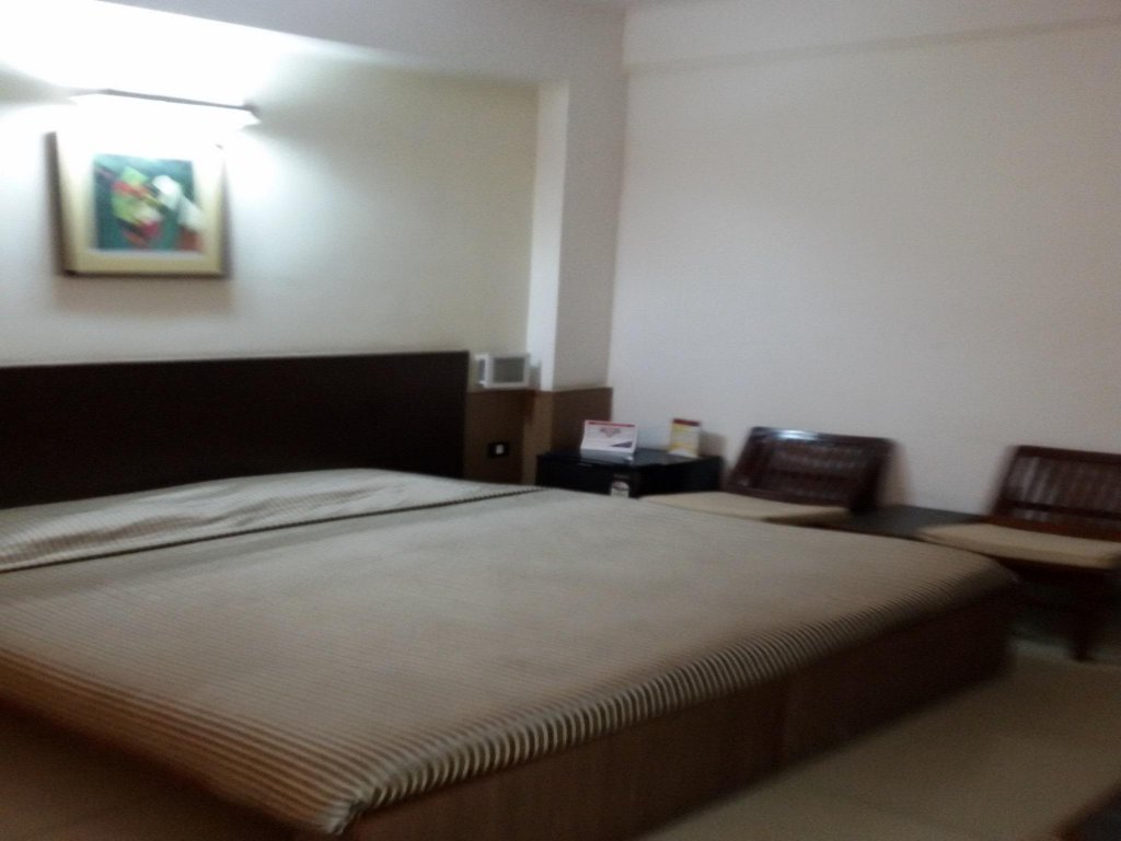 Фото Ymca Tourist Hostel