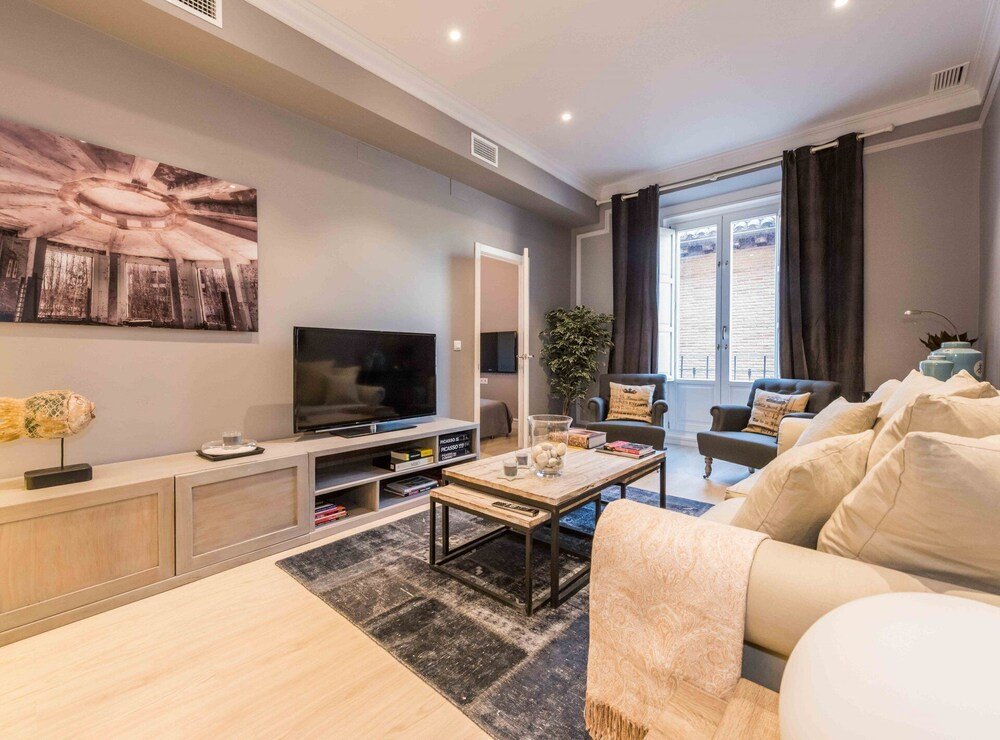 Фото L&H La Latina Selection