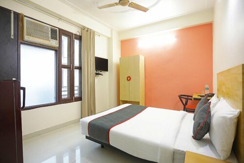 Гостиница Vaccinated Staff- Oyo Townhouse 398 Cloud Bay в Гургаоне