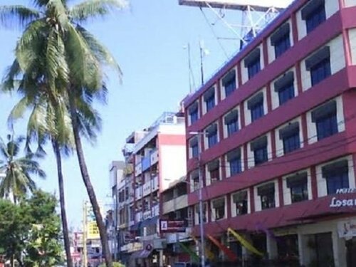 Гостиница Losari Beach Inn
