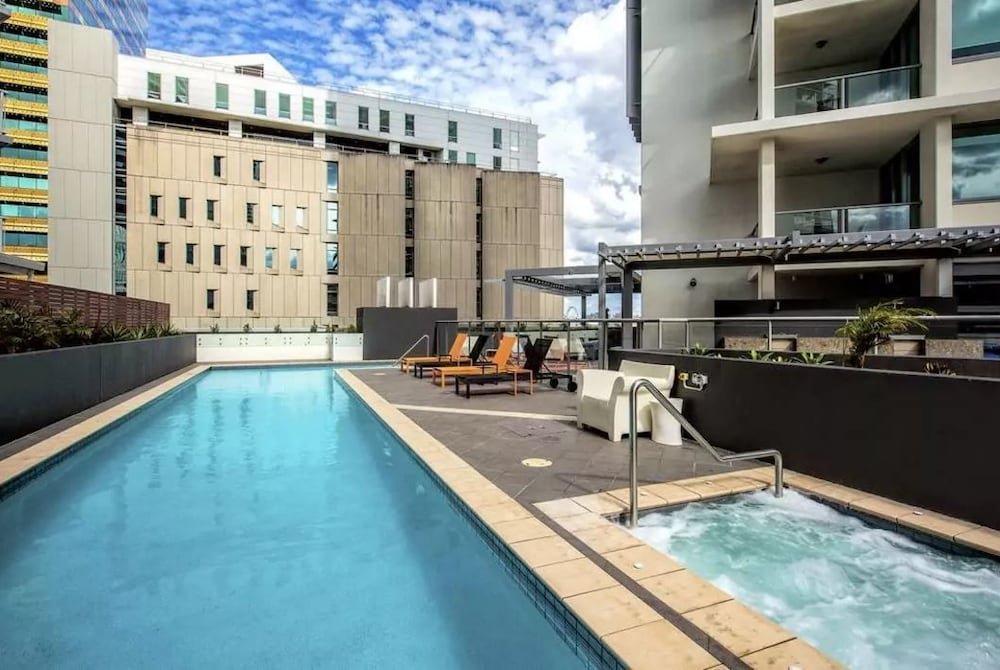 Фото Turbot House Hotel