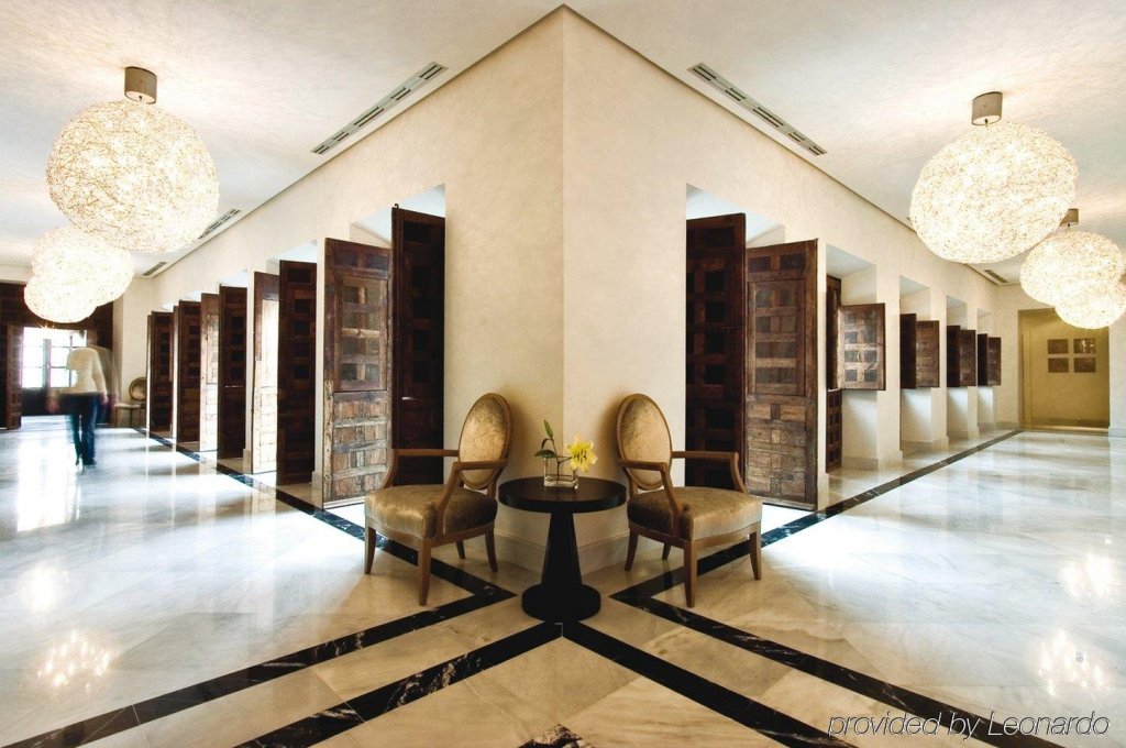 Фото Hospes Palacio del Bailío