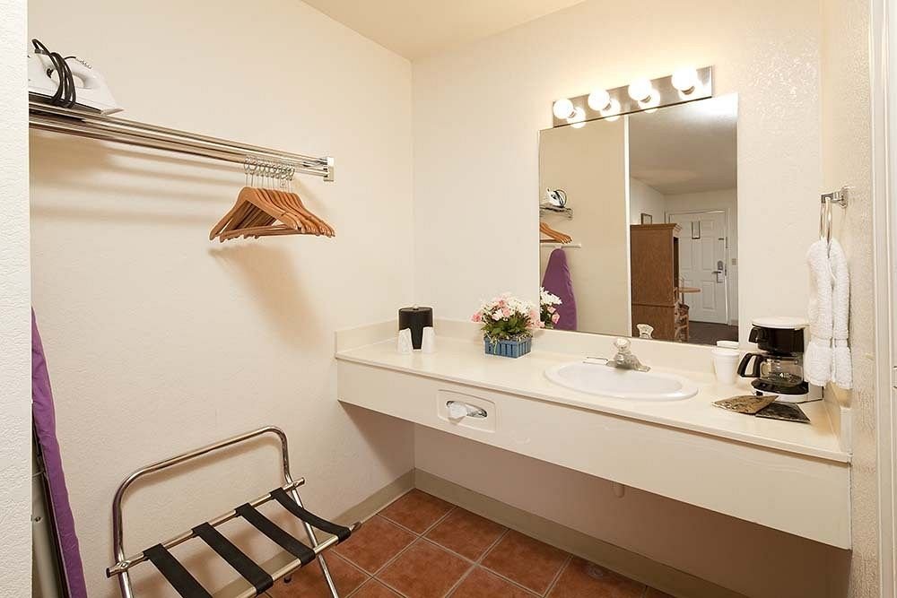 Фото Lodge on the River