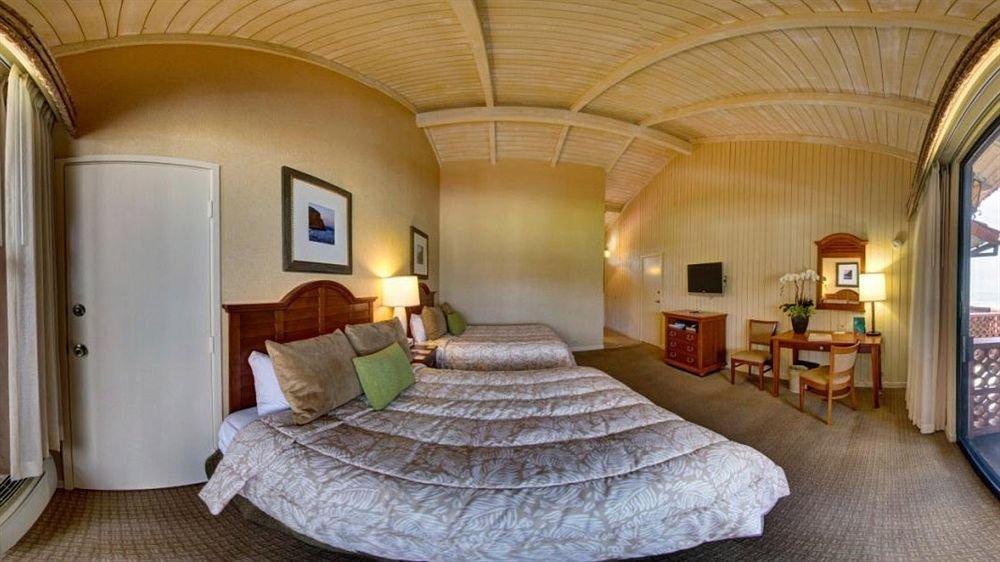 Фото La Jolla Shores Hotel