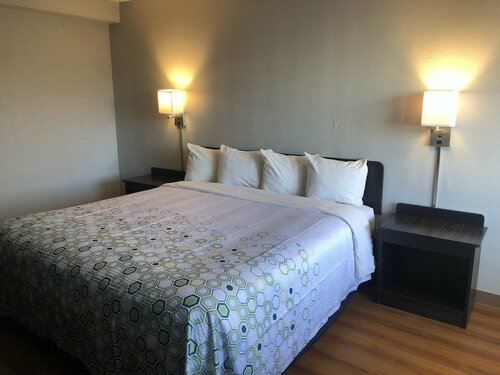 Гостиница Days Inn by Wyndham Indianapolis South в Бич Гроув
