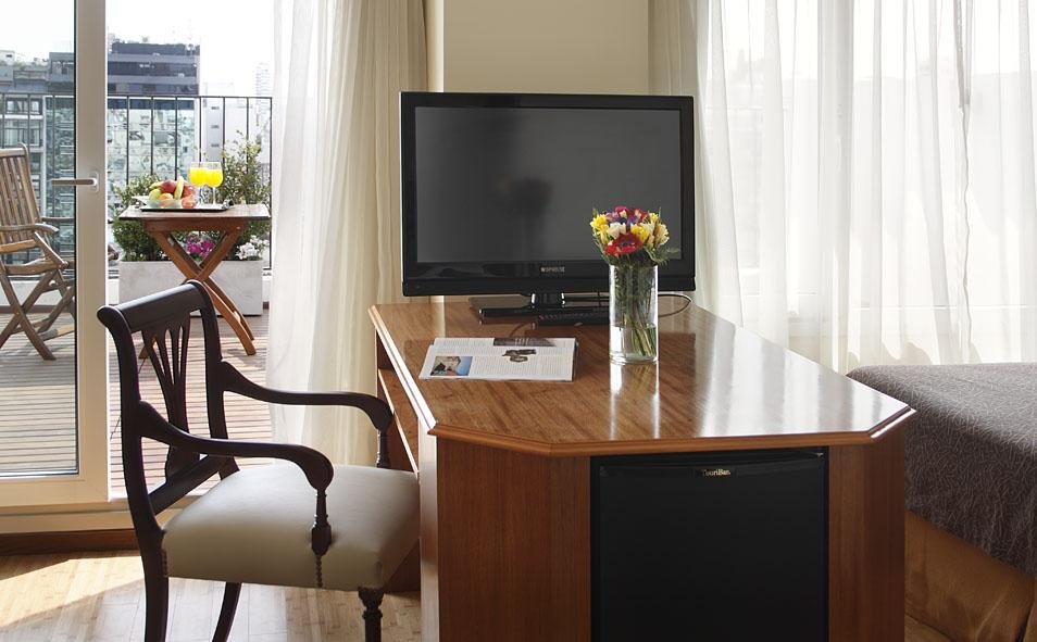 Фото Embajador Hotel