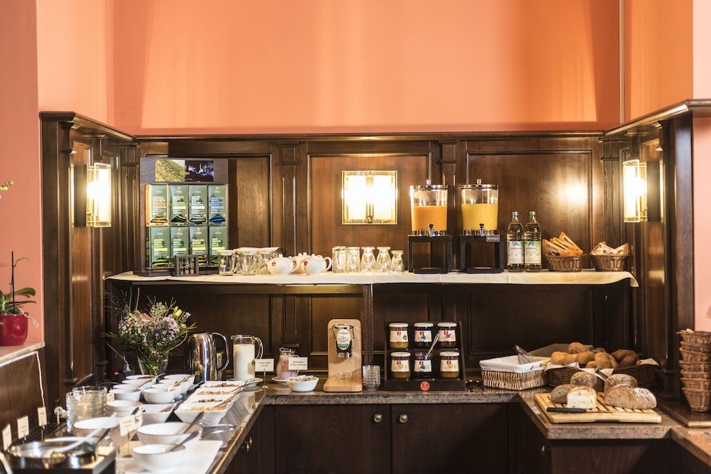 Фото Hotel Artushof