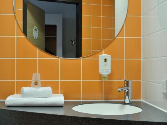 Фото B&b Hotel Frankfurt-Hbf