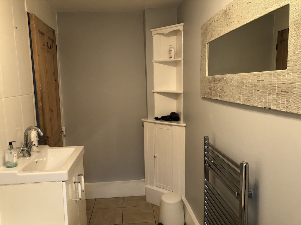 Фото Marble Apartments Tooting Broadway