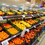 Verny (Verkhnyaya Maslovka Street, 14), grocery