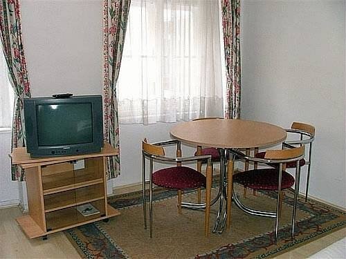 Фото Carlton Suites