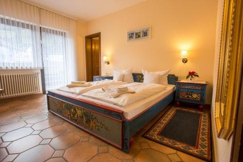 Фото Hotel Hirsch