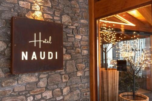 Гостиница Hotel Naudi