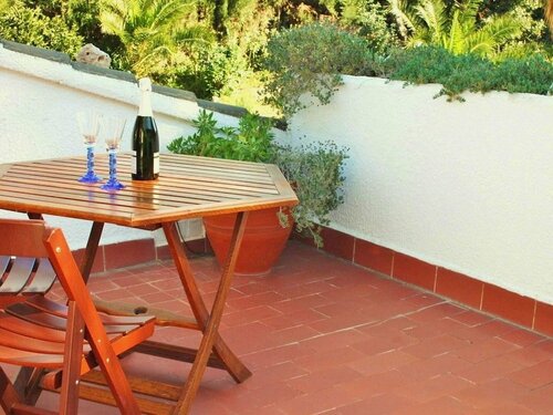 Гостиница Authentic Holiday Villa in Sant Pol de Mar, Just 250 Meters From the Beach
